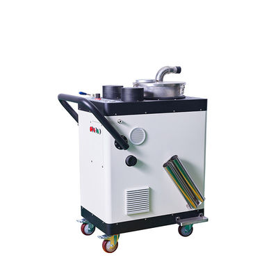 معدات إزالة الحصى CNC تنظيف خزان المبرد 8000L / H التدفق